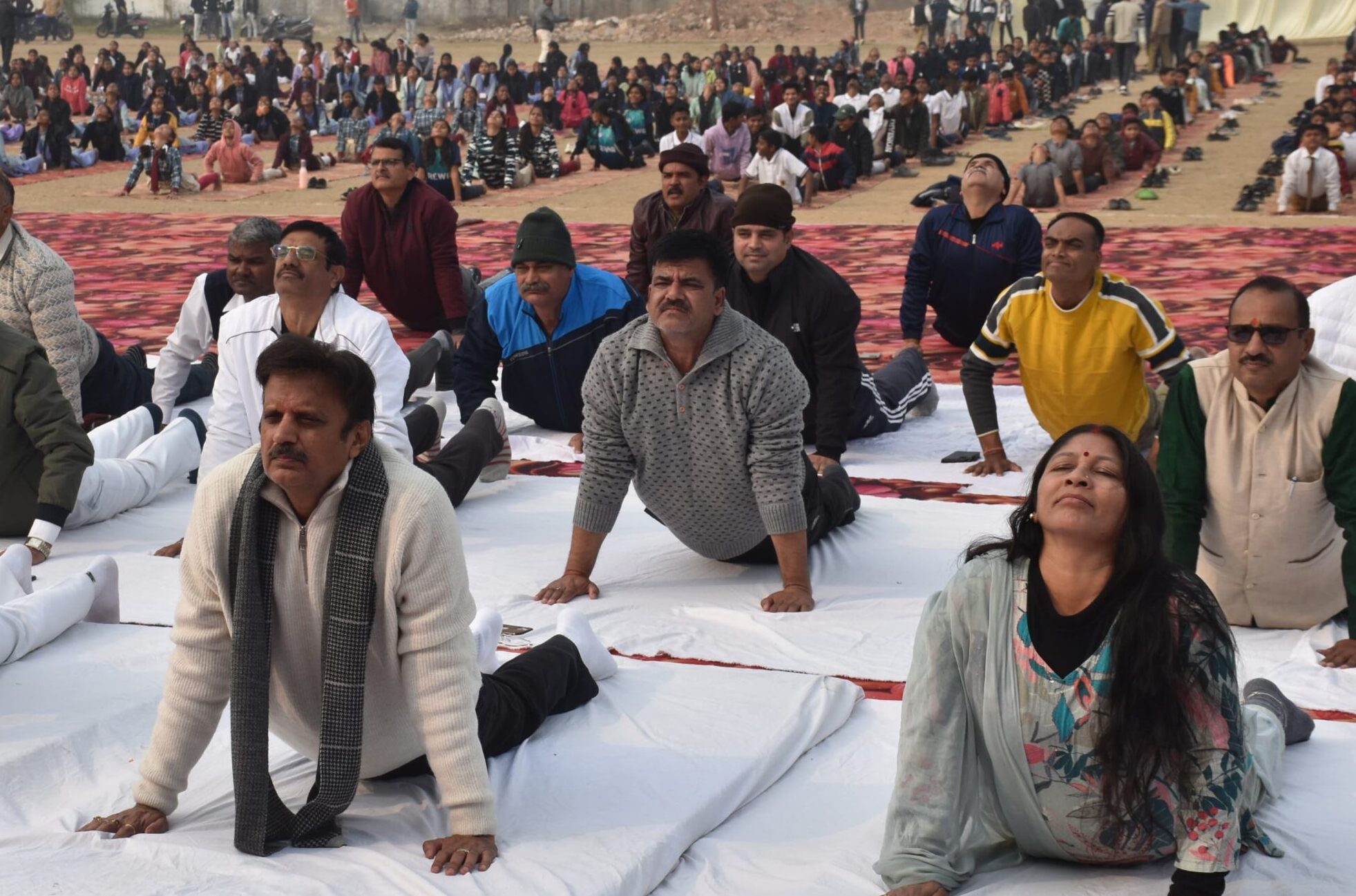 युवा दिवस पर किया सूर्य नमस्कार एवं प्राणायाम…/