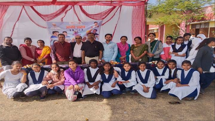 जिले की 06 जनपद पंचायत, नगर परिषदों एवं नगर निगम के वार्डों पर हुआ आनन्द उत्सव का आयोजन.?